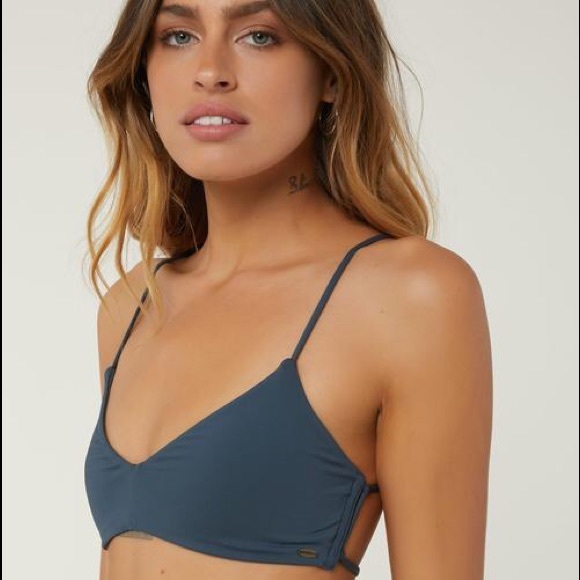 🌾🌷O’Neill SALT WATER SOLIDS BIKINI TOP🌷🌾 - Picture 6 of 8